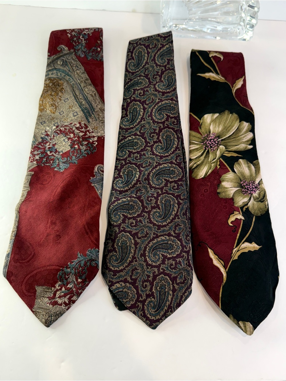 Luxury Vintage Silk Necktie Collection – Oscar de la Renta & Samuel & Sons
